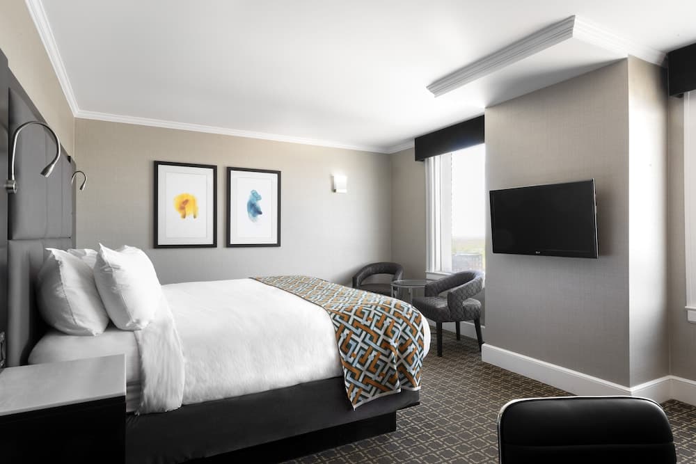 voco The Tiger Hotel Columbia, MO by IHG