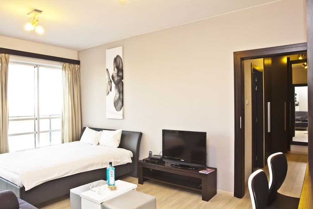 Platinum Towers Country 2 Country