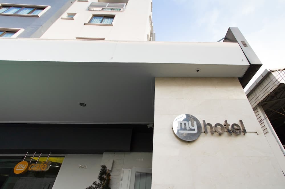 hotel image