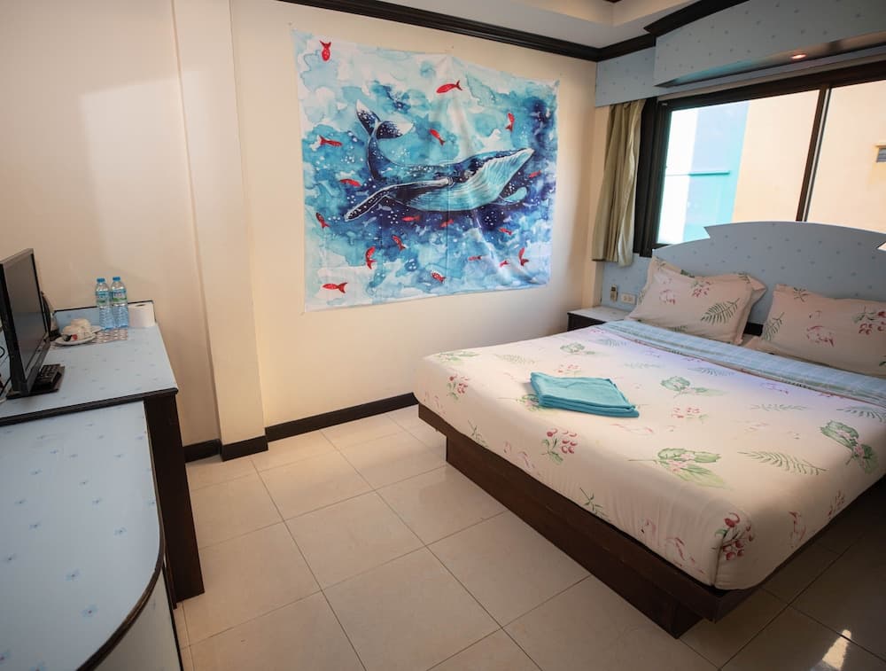 Fish and summer House