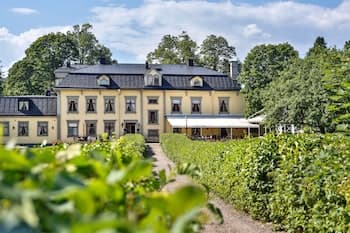 Hennickehammars Herrgård