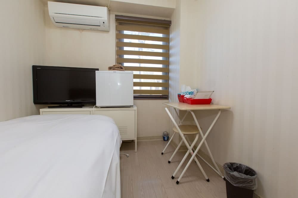 Hotel Empire in Shinjuku