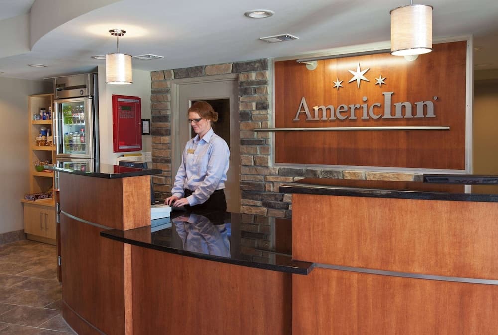 AmericInn by Wyndham Fairfield