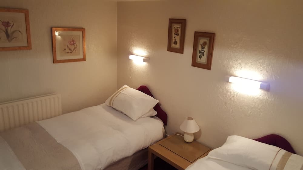 Sakura Edinburgh Guest House