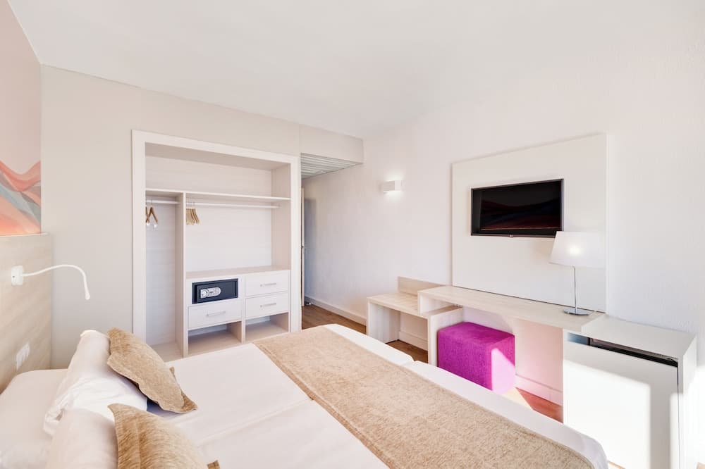 Bahia Principe Sunlight Coral Playa - Adults Only 16+