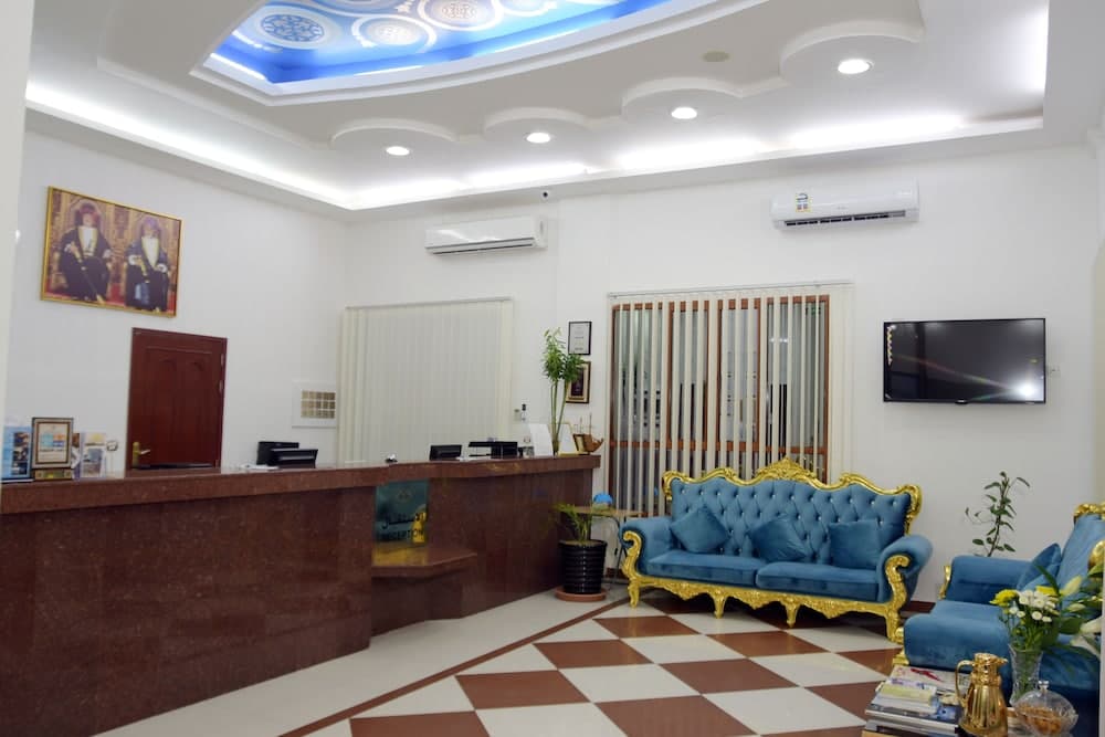 Al Ayjah Plaza Hotel