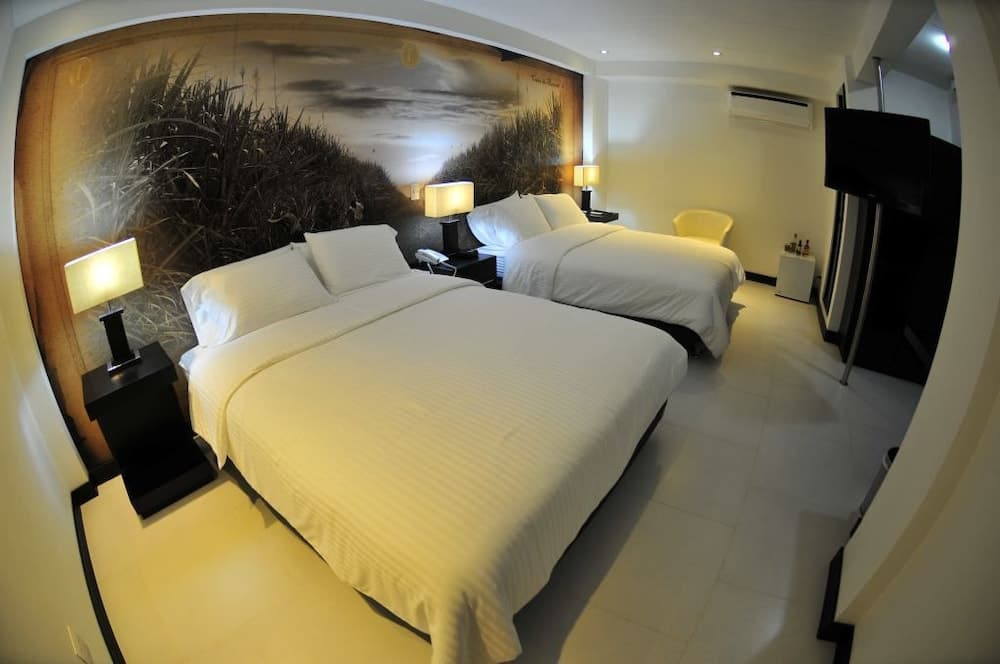 Hotel Puerta de San Antonio