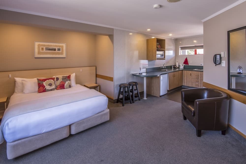 Amross Court Motor Lodge