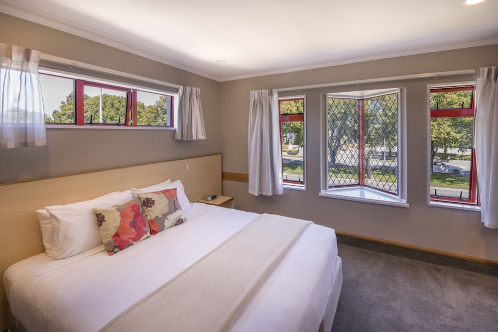 Amross Court Motor Lodge