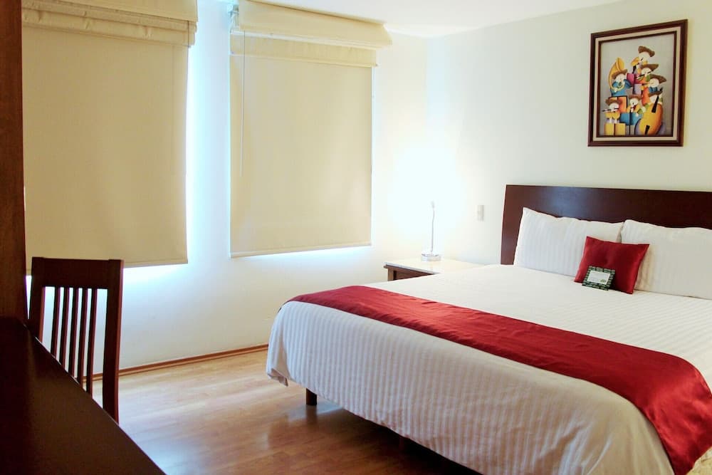 Residence L'heritage Aristóteles 140 by Bluebay