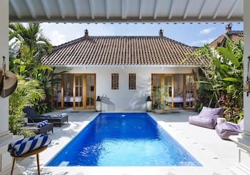 Villa Alliv - CHSE Certified