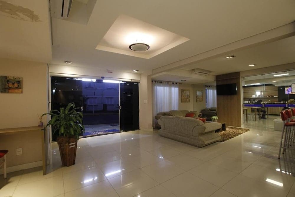 Hotel Klein Vllle Plus