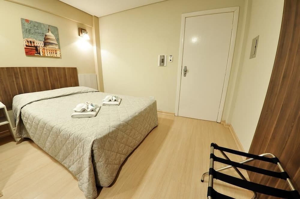 Hotel Klein Vllle Plus