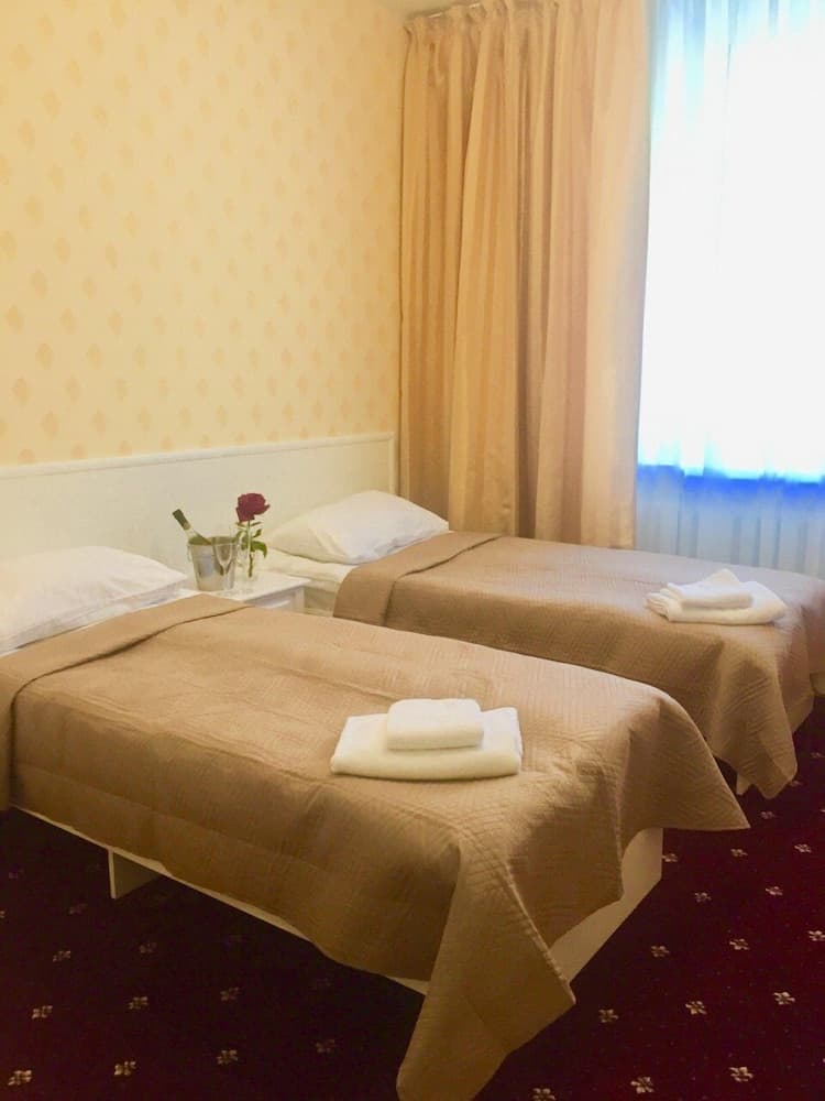 Sergeev Hotel and Hostel