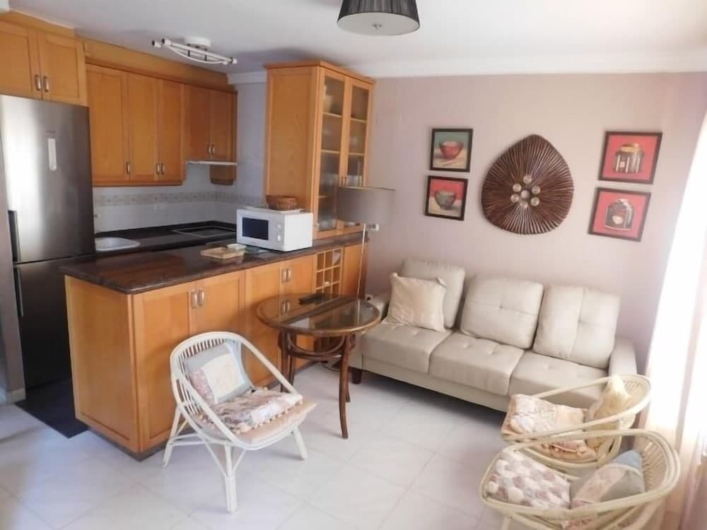 Bungalow en residencial con piscina