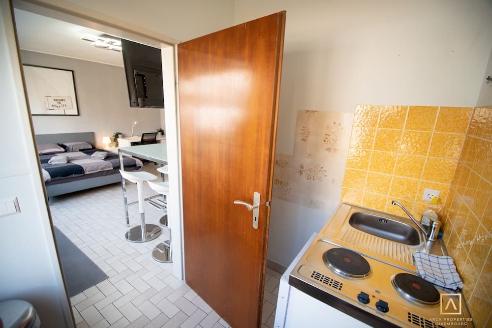 Charming Studio - City Center W Smart TV