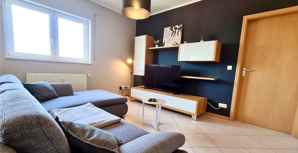 Fully Furnished Modern Condo