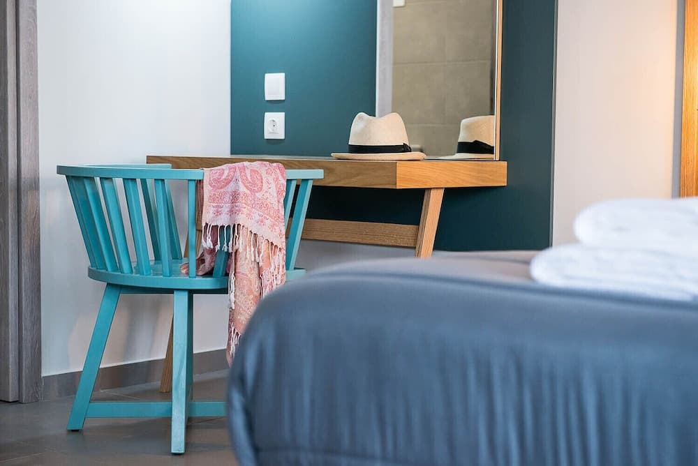 Elafonisi Resort by Kalomirakis Family