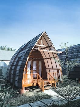 Raffles Inn Labuan Bajo