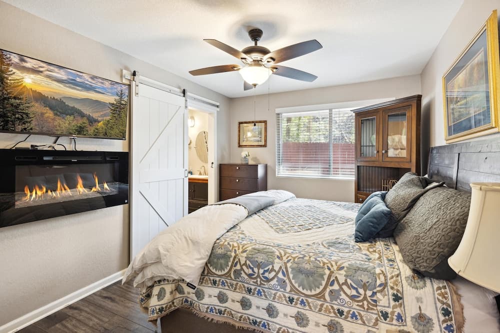 Gatlinburg - Barbara's Song #4125