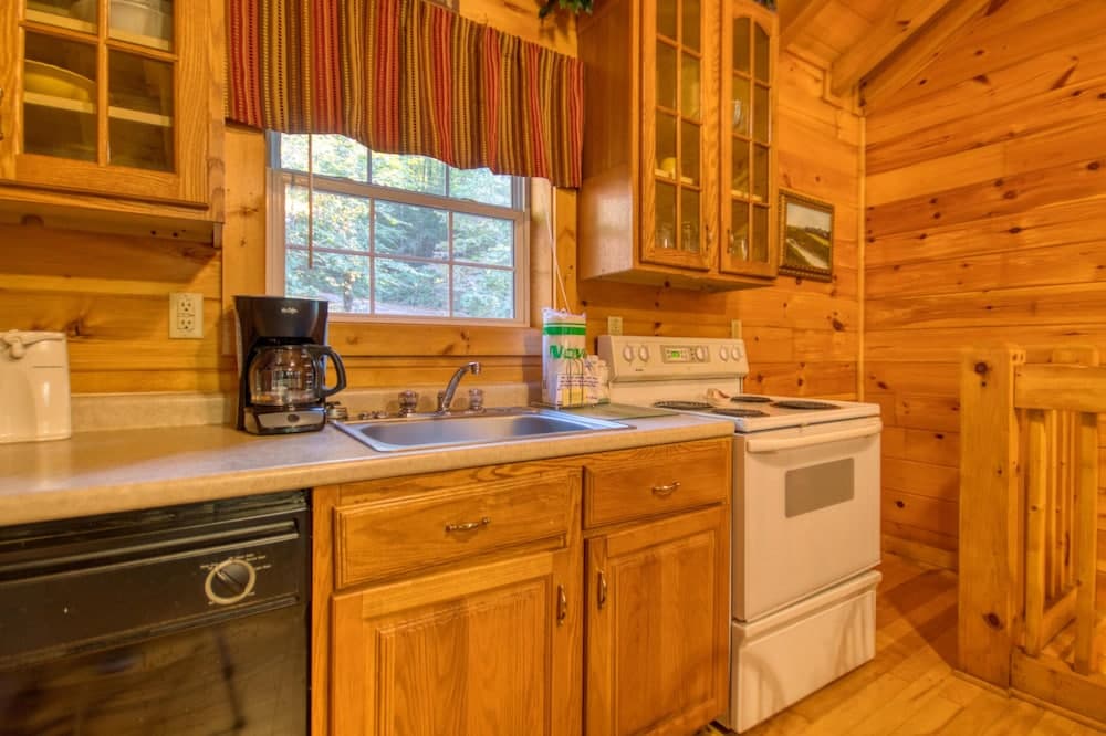 Creekside Retreat #208