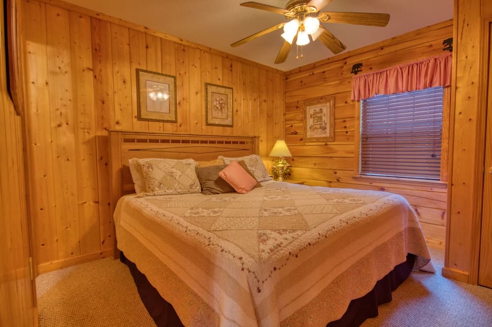 Smoky Mountain Getaway #435