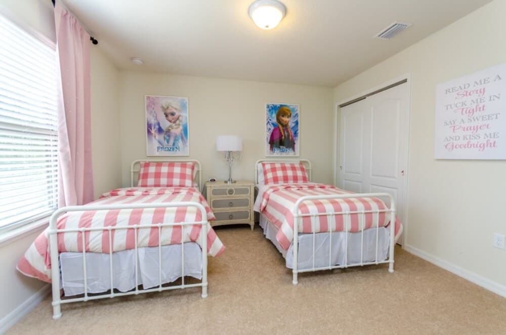 8 Bedroom Villa in Windsor at Westside Resort