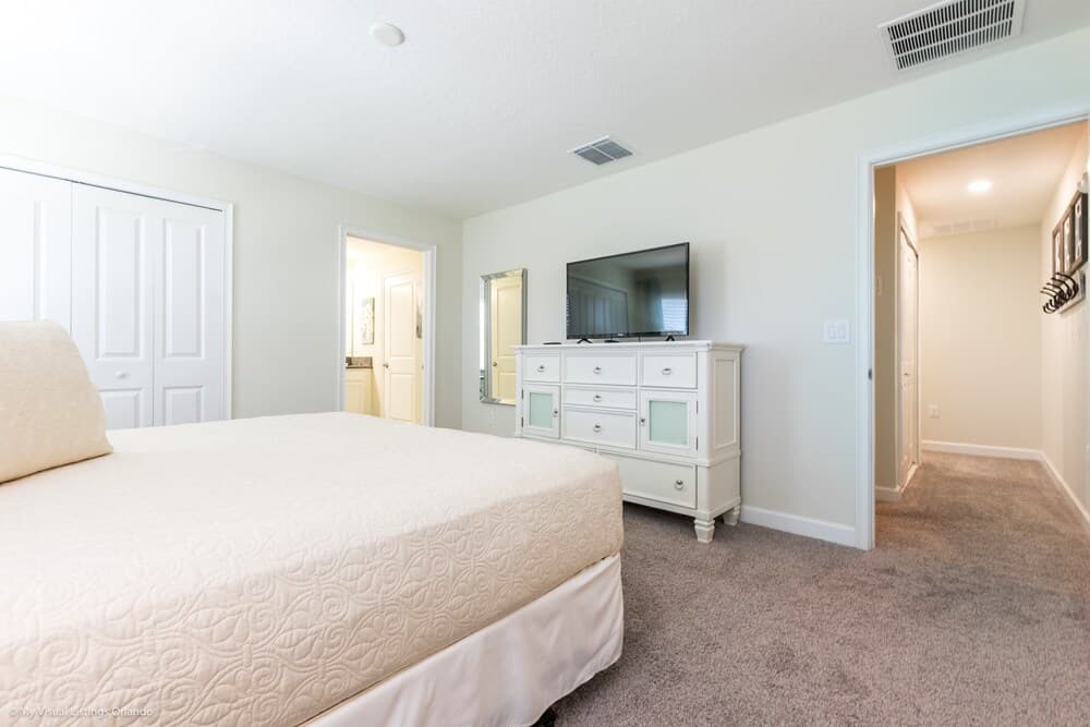 Luxury Champions Gate 4 Bedroom Town Home