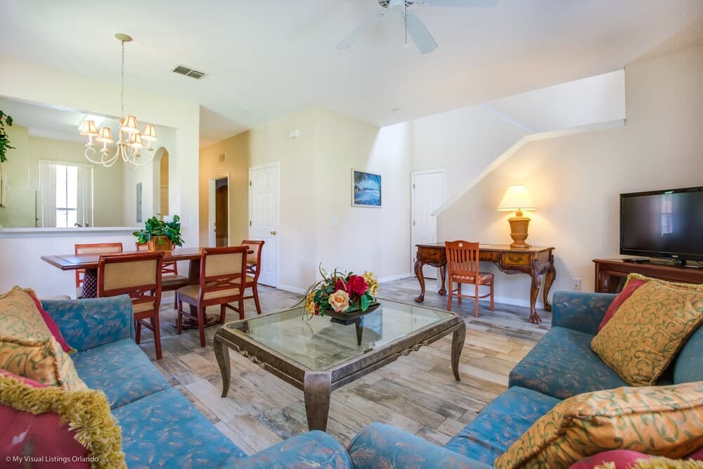 Clabria Villa Regal Palms