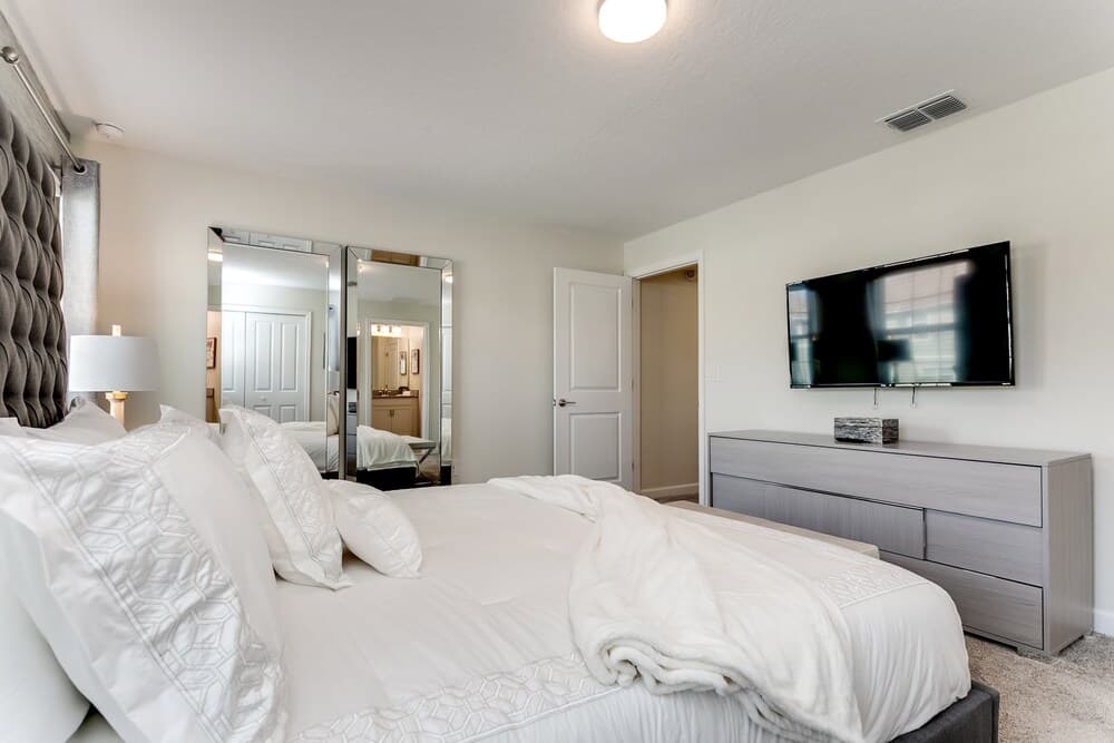 Memories Lane Villa Story Lake