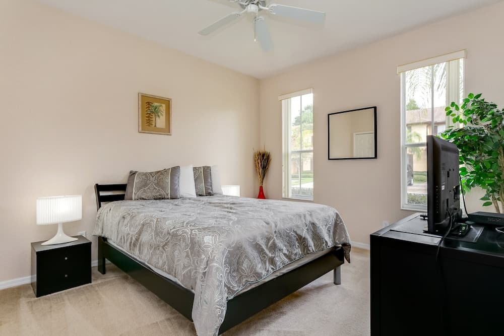 Miramar Villa Regal Palms