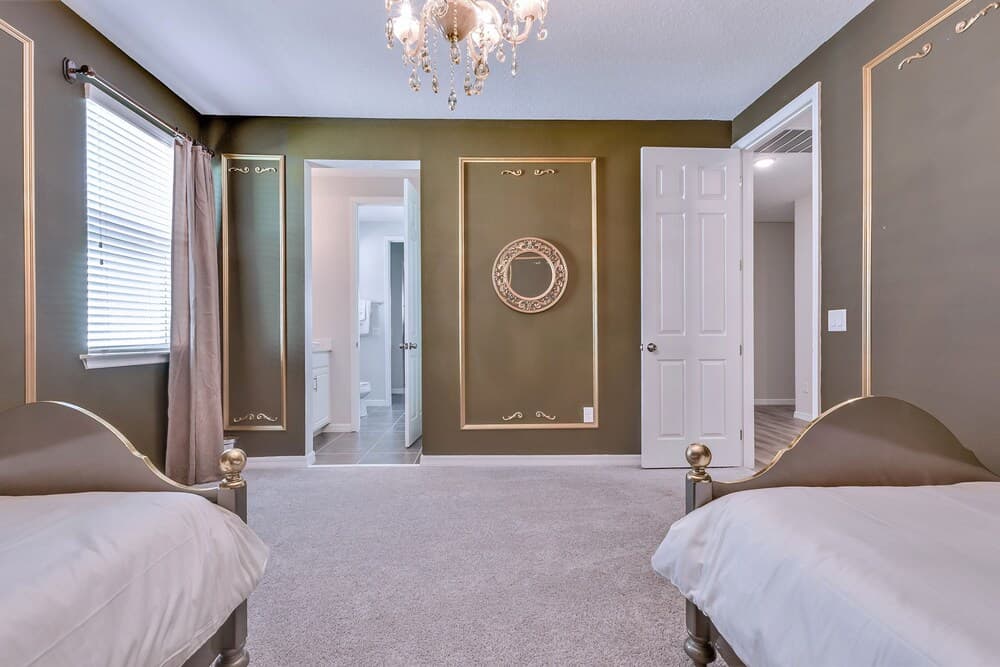 Sawyer Palm Place Stoey Lake 1