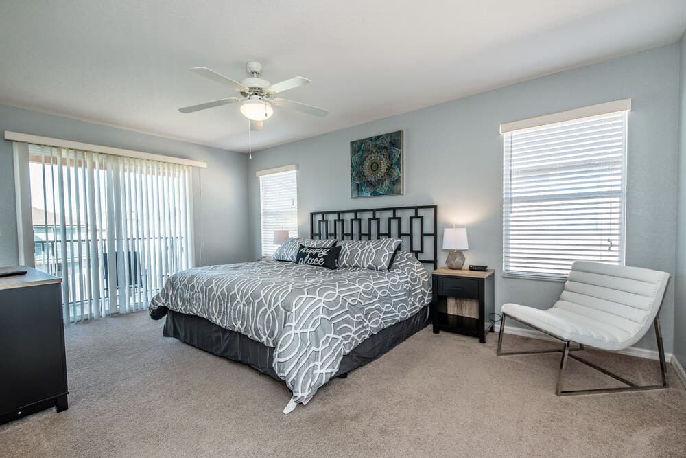 Clabria Villa Regal Palms 1