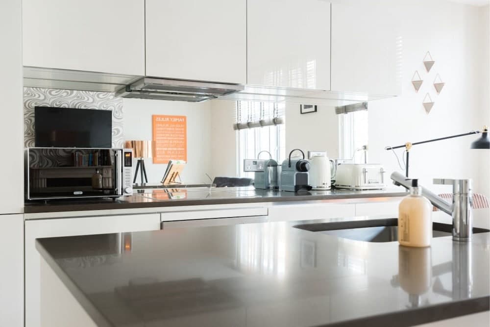 The Oxford Street Studio - Modern 1bdr Apartment