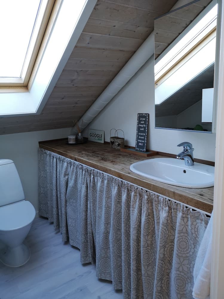 Rose Cottage 15m2 Tórshavn with Parking