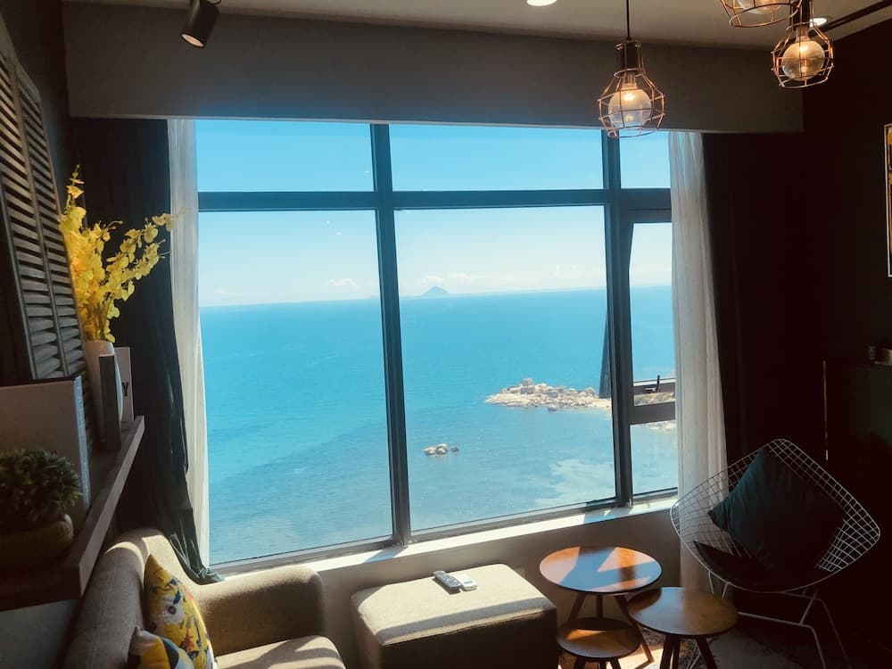 Snail Ocean View Apartment Hotel