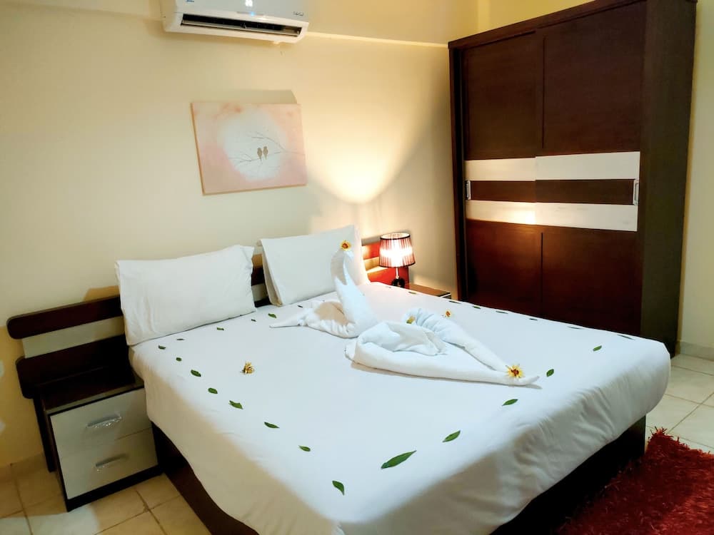 Marseilia Aqua Park Alam Al Roum