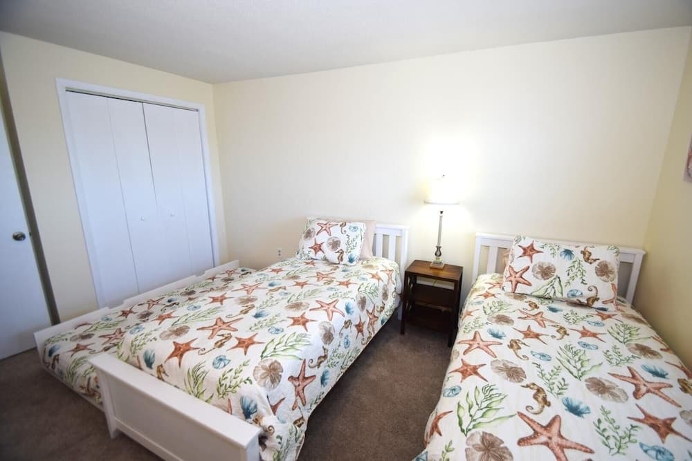 Thunder Island 132c 2 Bedroom Home by Redawning