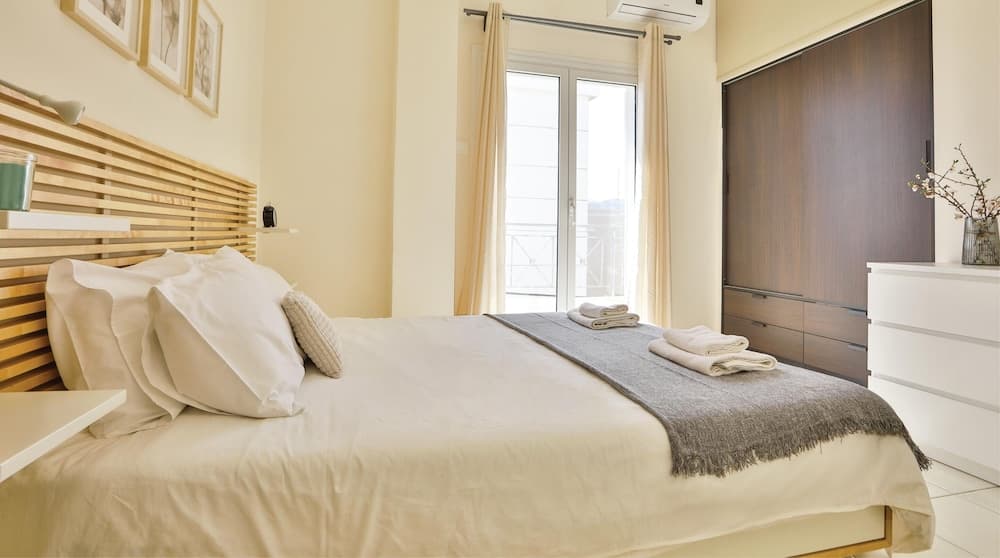 Nautilus Apartments Airport by Airstay