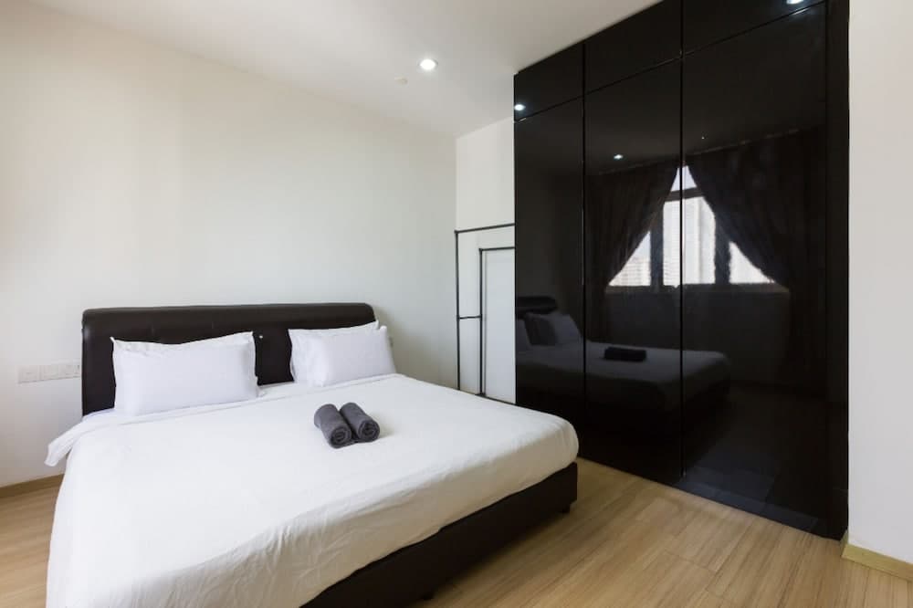 118 Residences by Living Comfort