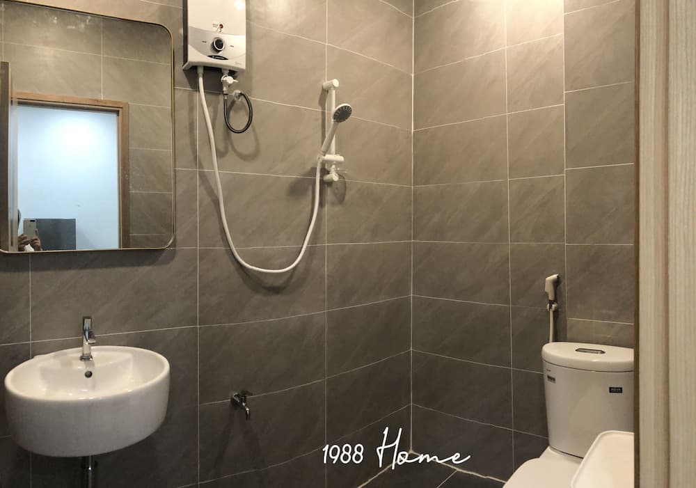 1988 Home - Apartments at Center District 1