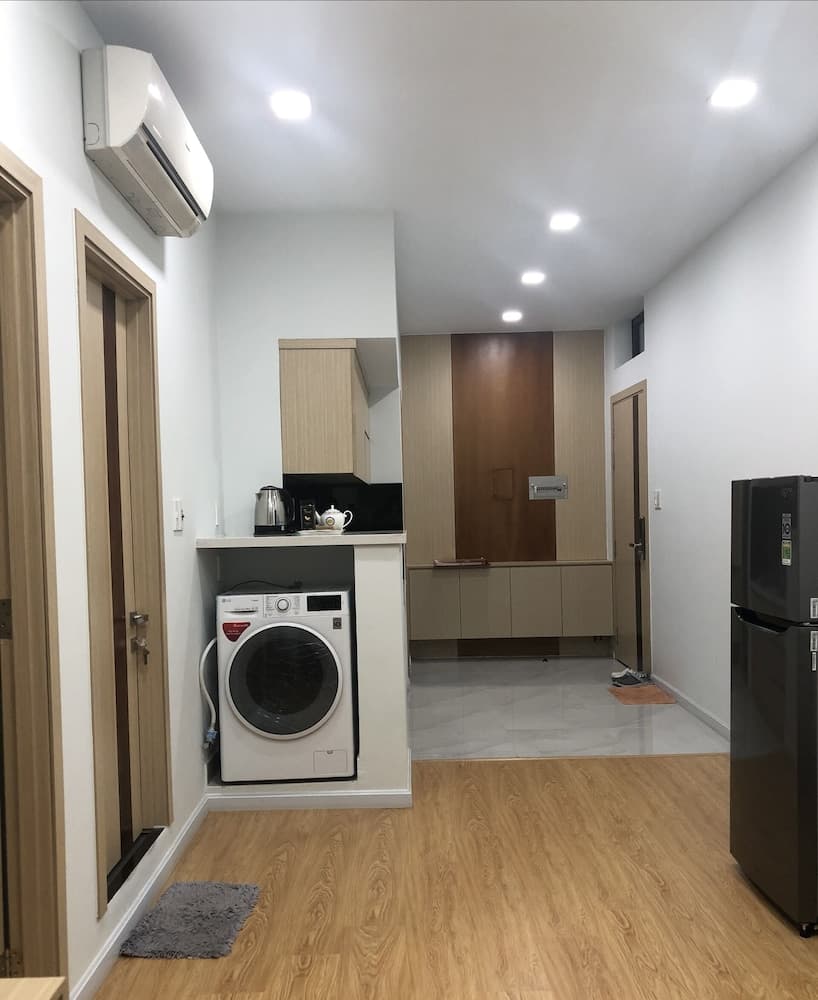 1988 Home - Apartments at Center District 1