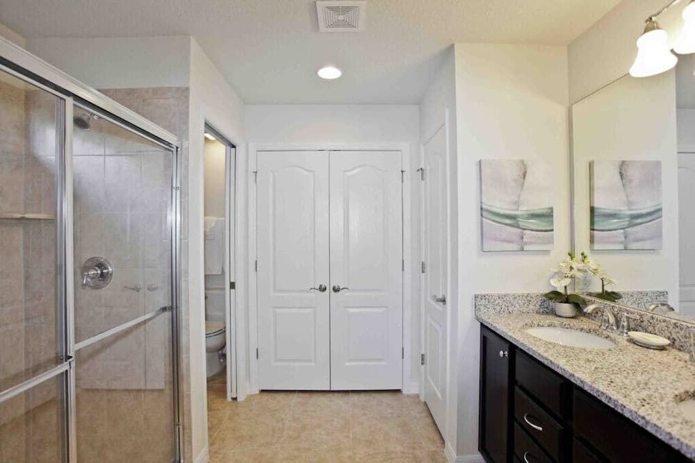 Luxury 5 Bedroom Private Pool IHR 1019