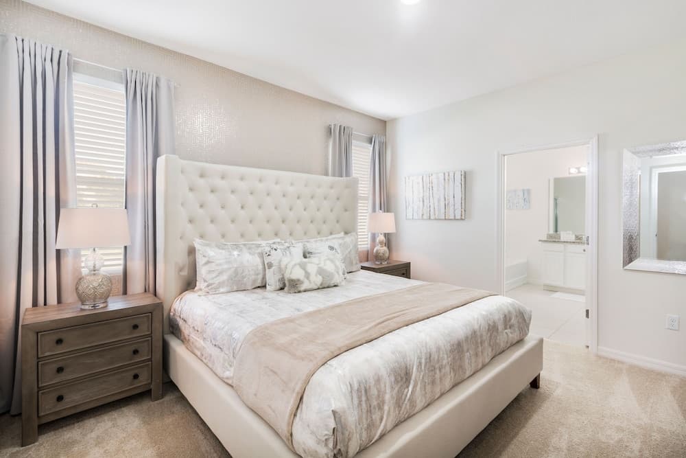 Solterra 7 Bedroom House