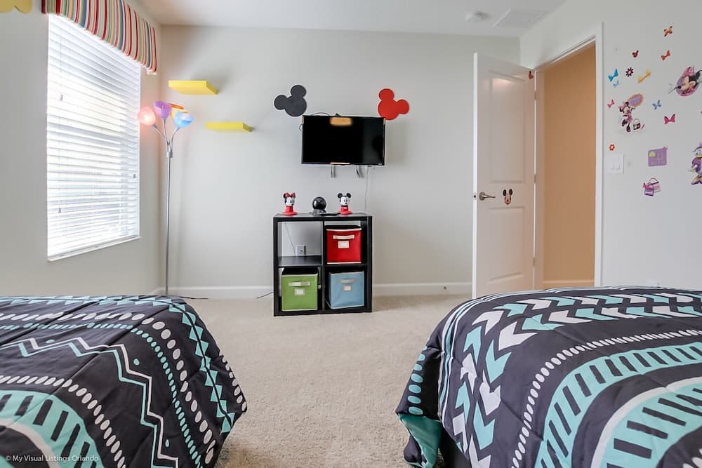 6 Bed 5 Ba Villa with Games, Pool & Spa