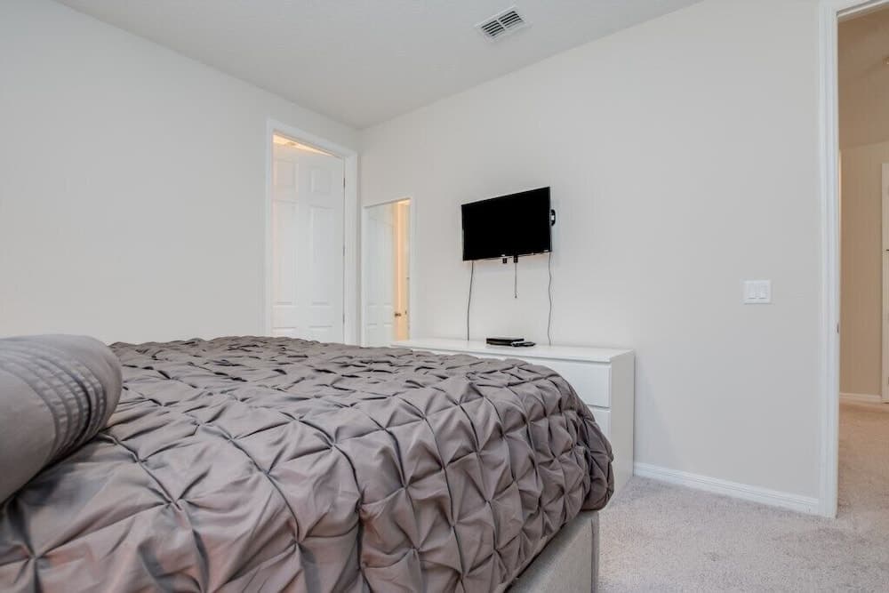 Solara Resort 9 Bedroom 6 Bathroom Resort Villa