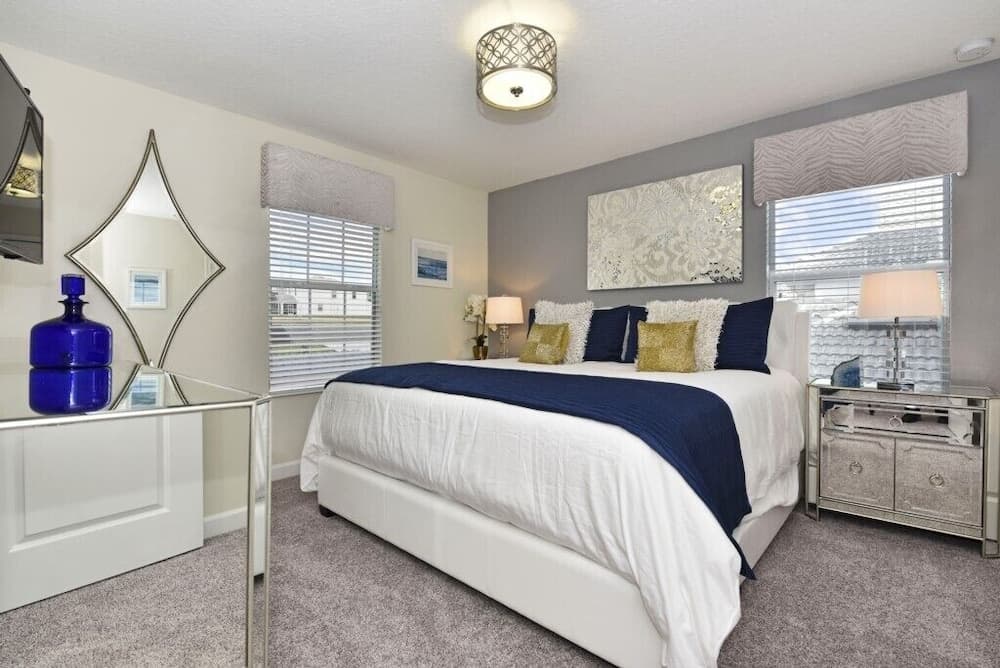 Champions Gate 8 Bed 5 Bath Villa 1536amv