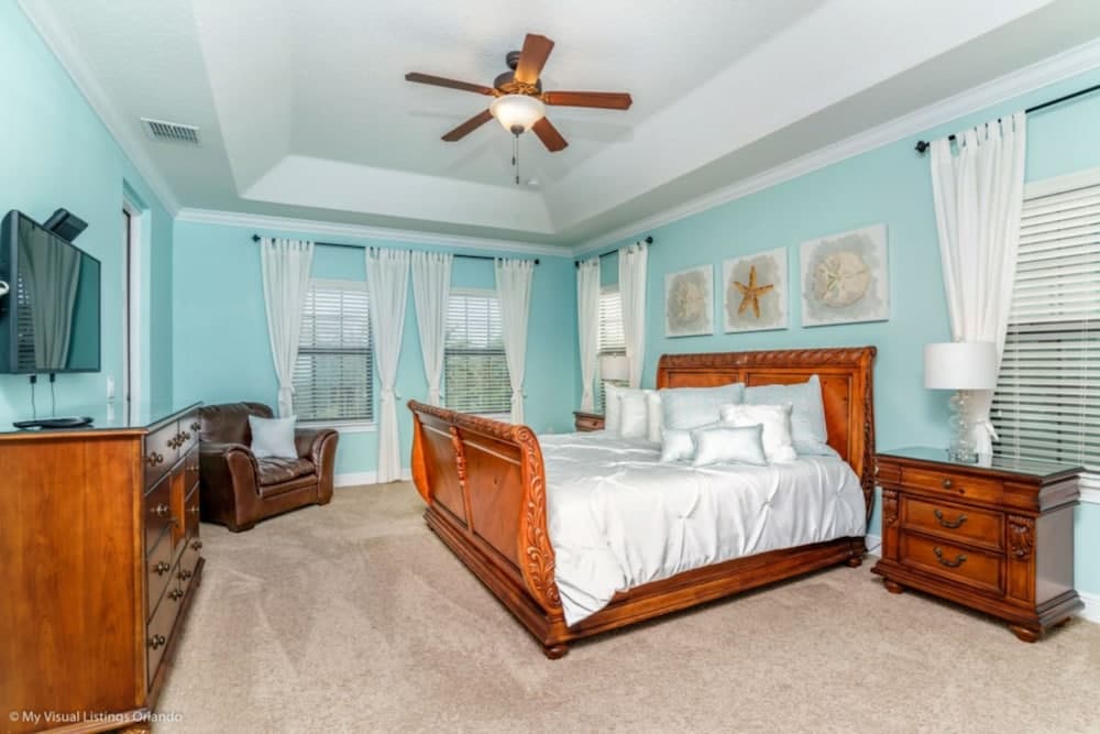 Ultimate 5 Bed 5 Ba Villa with Game Room, Pool & Spa - Ihr4021