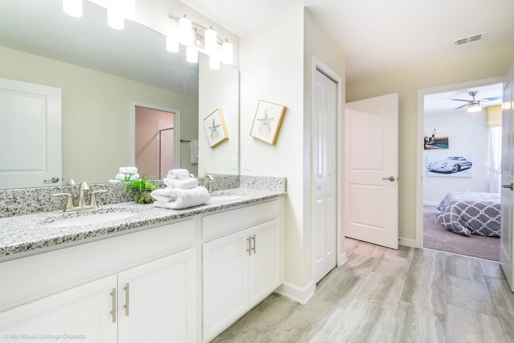 Champions Gate 8 Bedroom Resort Villa