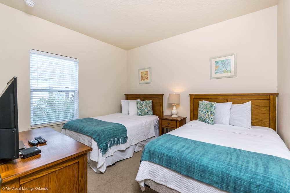 Lucaya Village Resort 4 Bdrm